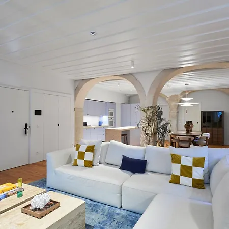 Casagrand Luxury Διαμέρισμα