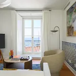 Casagrand Luxury Apartment *